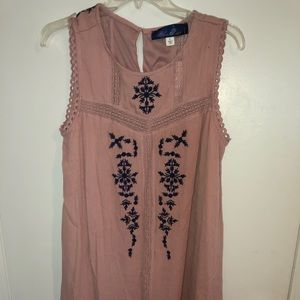 Light pink sleeveless dress